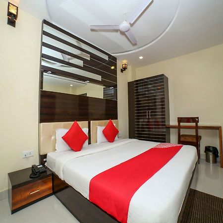 Oyo 7367 Hotel Dessert Palm قاليور المظهر الخارجي الصورة